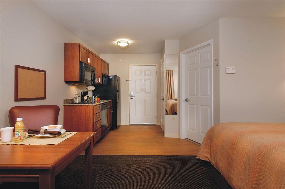 Candlewood Suites Fort Worth West By Ihg Экстерьер фото
